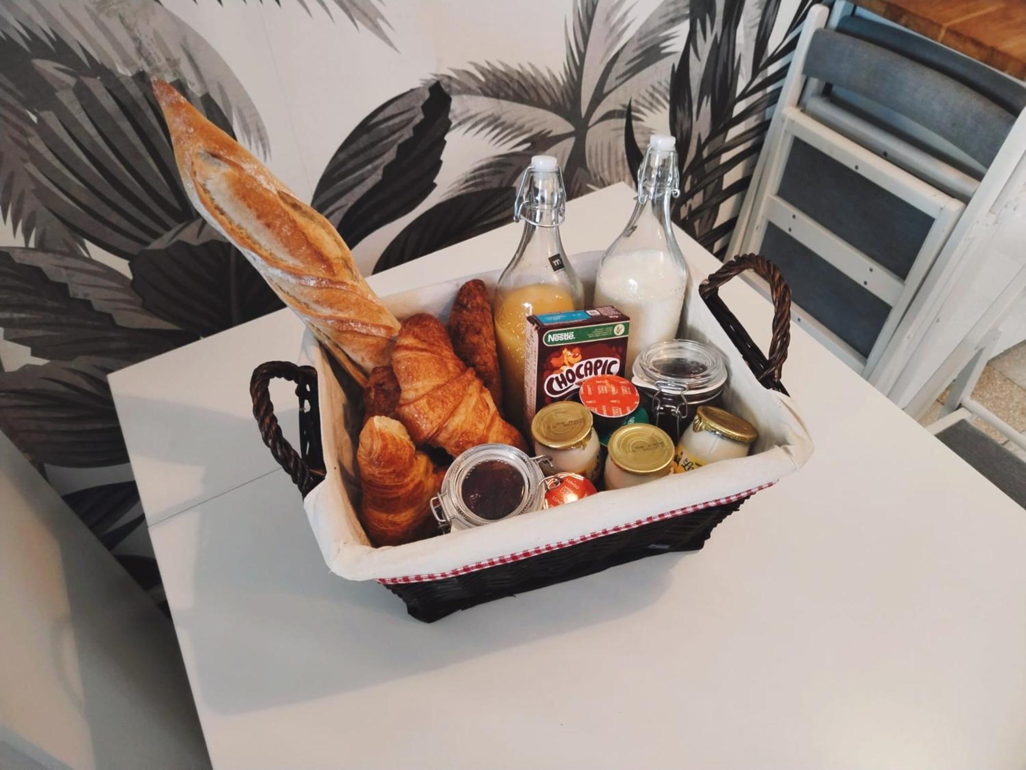 Narbonne Studio Lamarobile Avec Jardin Et Terrasse Proche Des Grands Buffets, Du Centre Ville Et De La Gare Buitenkant foto